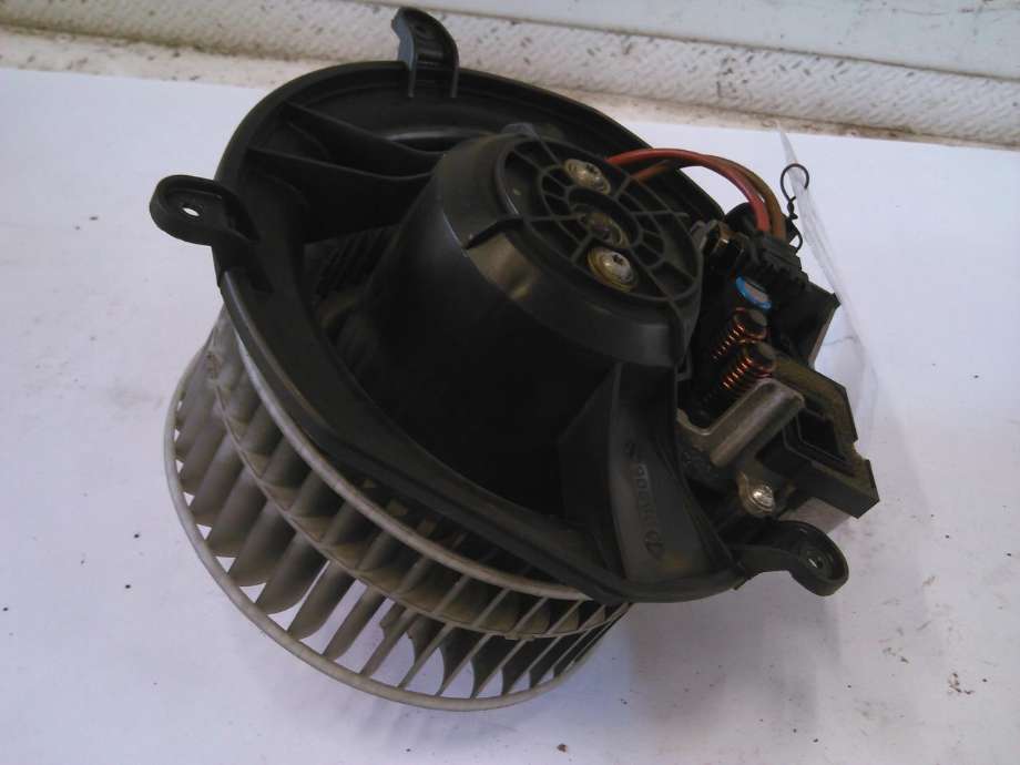 Varmeapparat motor til Mercedes E-Klasse, 2002-2006 (Fase 1) (W211) (W211) (BEHR|)