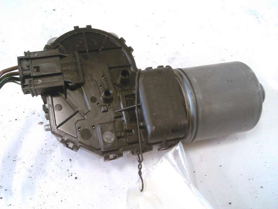 Viskermotor frontrute til BMW X3 2007-2010 (Fase 2) (E83) (E83) (0390241712|6763-6914577|)