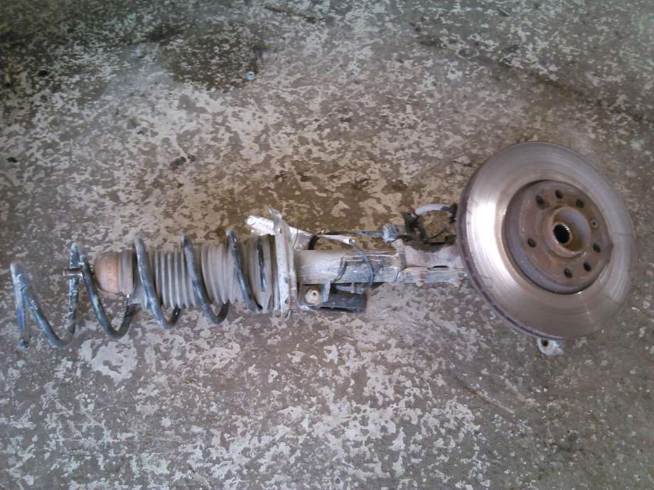 Fjærbein høyre foran til Opel Astra H 2004-2009