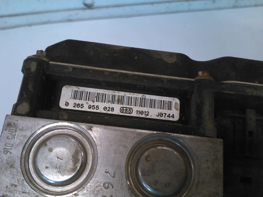 ABS sentral til Audi A1 2010-2014 (Type I, Fase 1)  (6R0907379BB|6R0907379AH|)