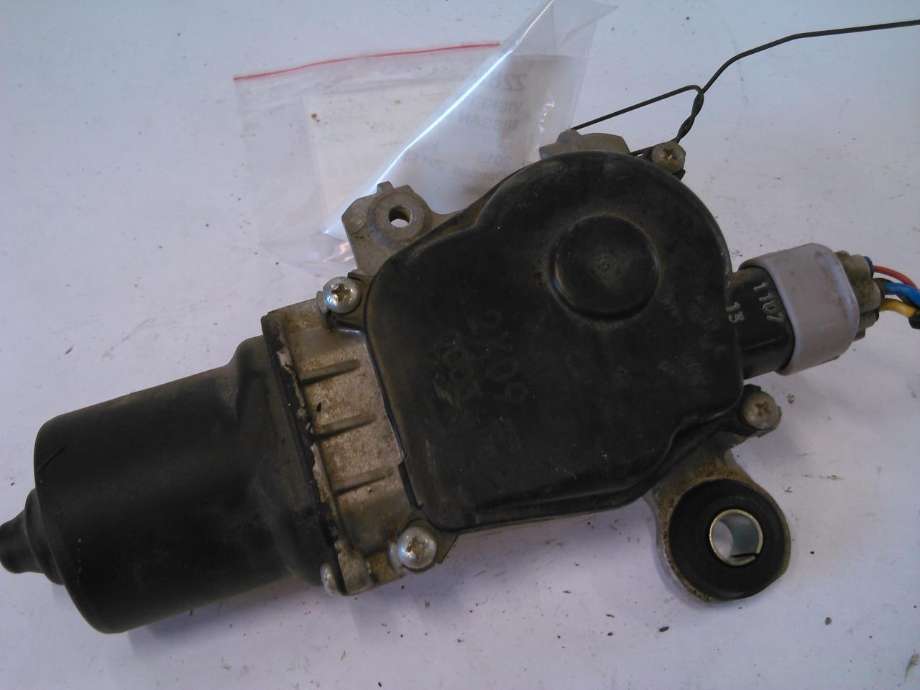 Viskermotor frontrute til Nissan Leaf 2011-2017 (Type I)  