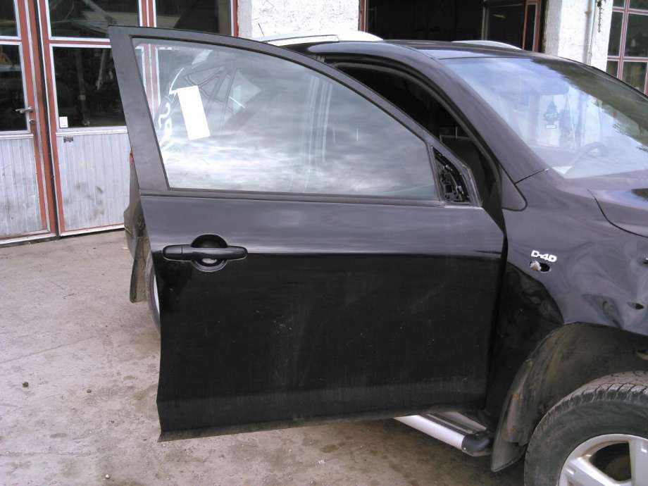Dør høyre foran til Toyota RAV4, 2006-2009 (Type III, Fase 1)  
