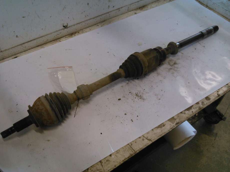 Drivaksel høyre foran, diesel/manuell til Toyota RAV4, 2006-2009 (Type III, Fase 1)  