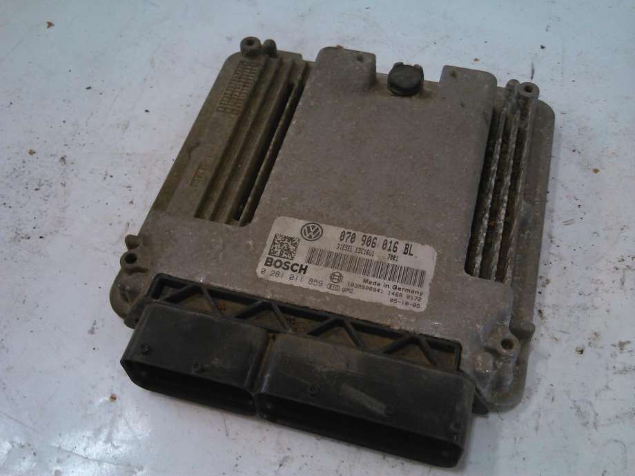 Styreenhet motor til VW Touareg, 2003-2007 (Type I, Fase 1)  (BOSCH|070906016BL)