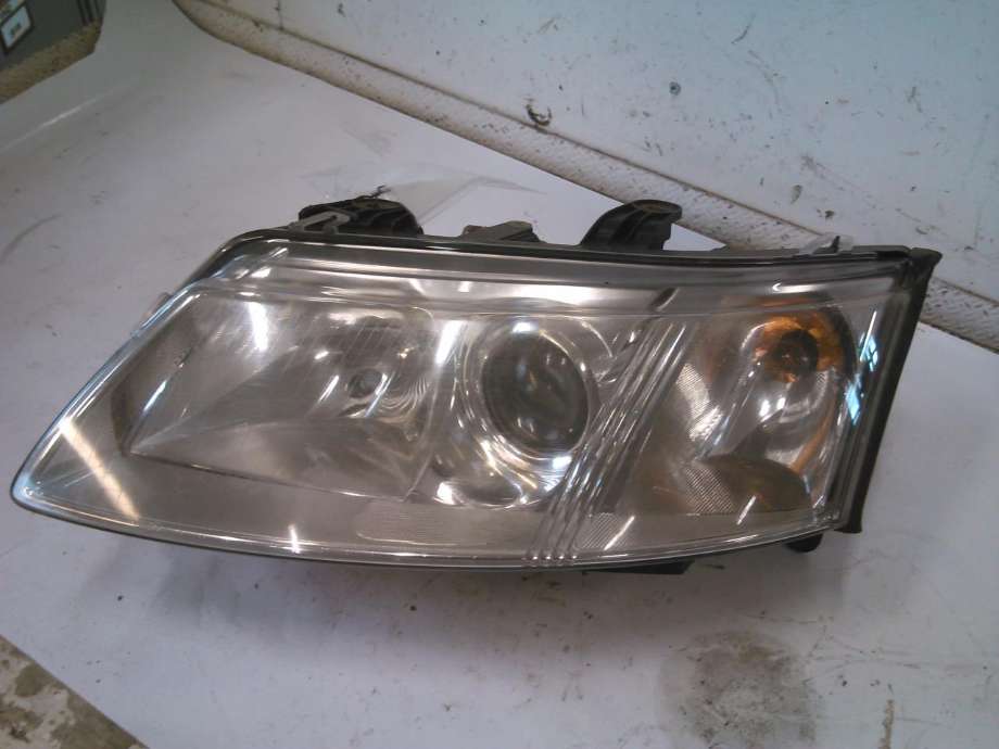 Frontlykt venstre xenon til Saab 9-3, 2003-2007 (Type II, Fase 1)  