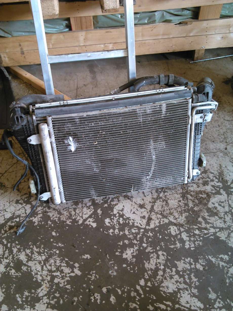 Radiatorpakke til VW Golf, Plus/Cross 2009-2013 (Fase 2)  