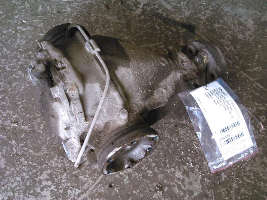 Kardang klokke bak til Mercedes 124, 1986-1995 (W124) (W124)