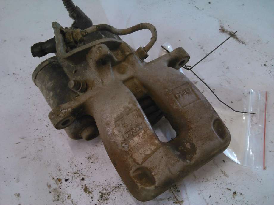 Bremsecaliper høyre bak, elektrisk til VW Passat, 2005-2010 (B6) (B6) 