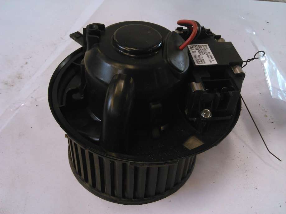 Varmeapparat motor til Škoda Octavia, 2009-2013 (Type II, Fase 2)  (1K1820015F)