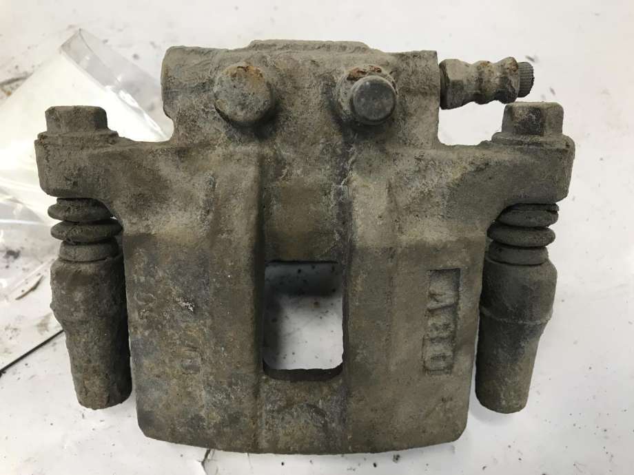 Bremsecaliper høyre bak til Mitsubishi Outlander, 2010-2012 (Type II, Fase 2)  