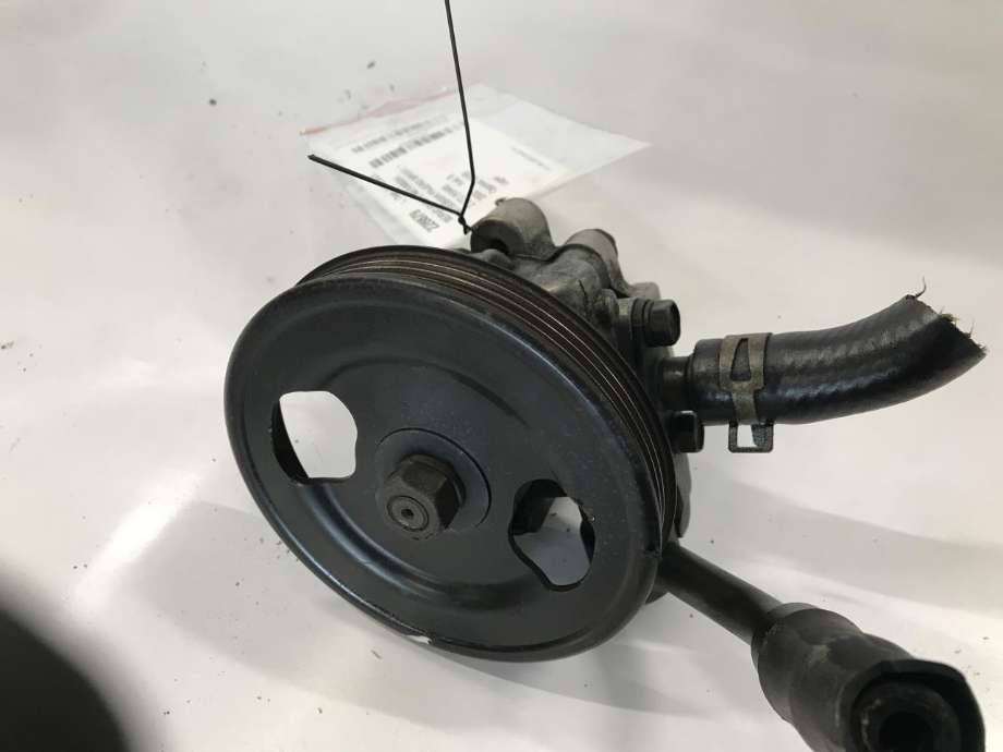 Servo pumpe mekanisk til Mitsubishi Pajero Sport, 1999-2001  