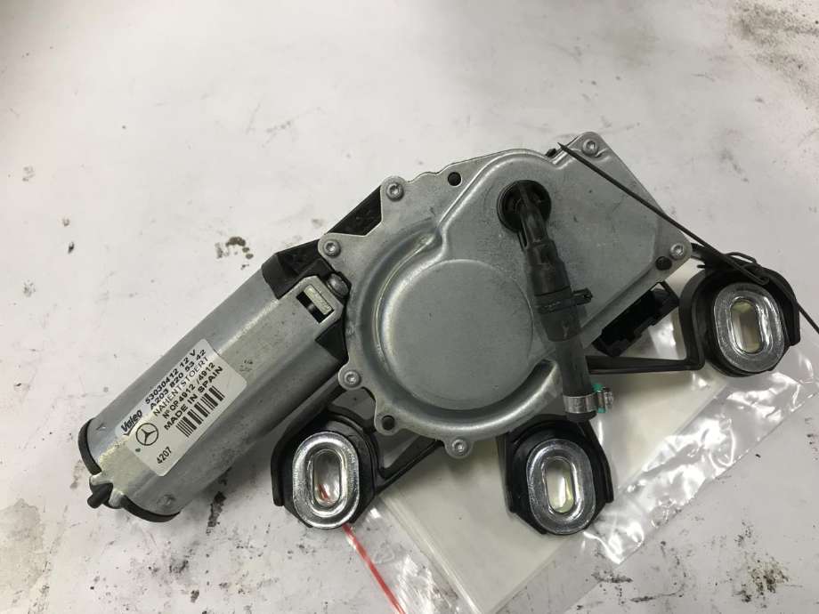 Viskermotor bakrute til Mercedes C-Klasse 2000-2004 (Fase 1) (W203) (W203) (VALEO|A2038205342|)