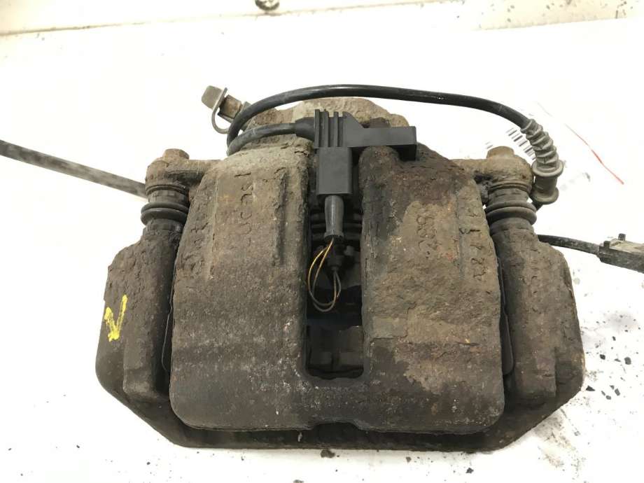 Bremsecaliper venstre foran til Mercedes C-Klasse, 2000-2004 (Fase 1) (W203) (W203) 