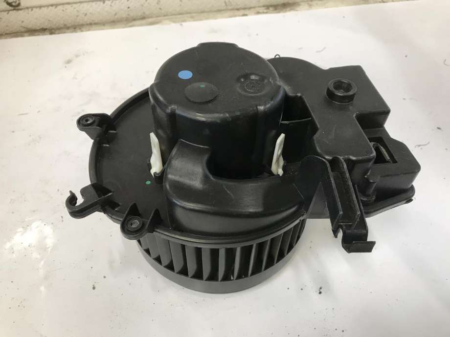 Varmeapparat motor til Mercedes C-Klasse, 2000-2004 (Fase 1) (W203) (W203) 