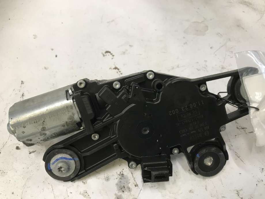Viskermotor bakrute til Ford Kuga 2008-2012 (Type I)  (0390201208|8V41-17K441-AC|)