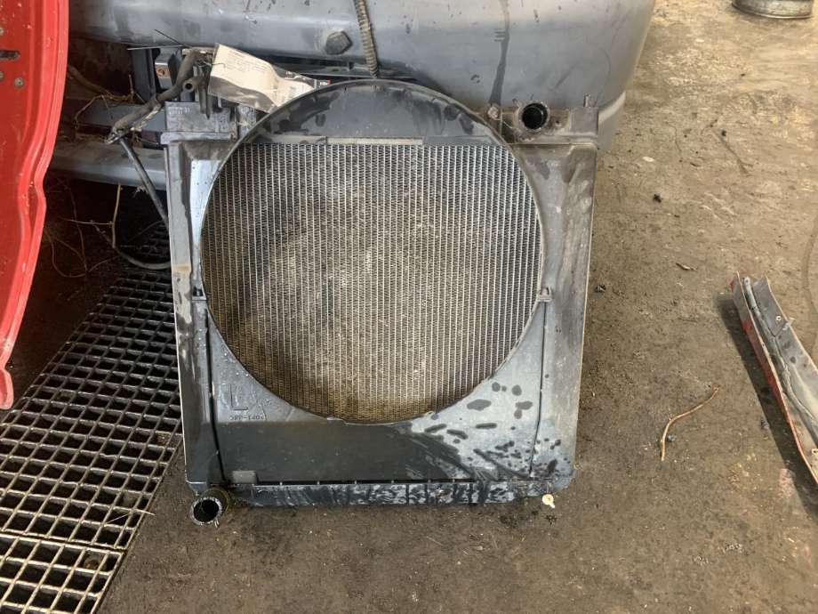 Radiator (manuell gir) til Toyota Hiace 1996-2001 (Fase 1)  