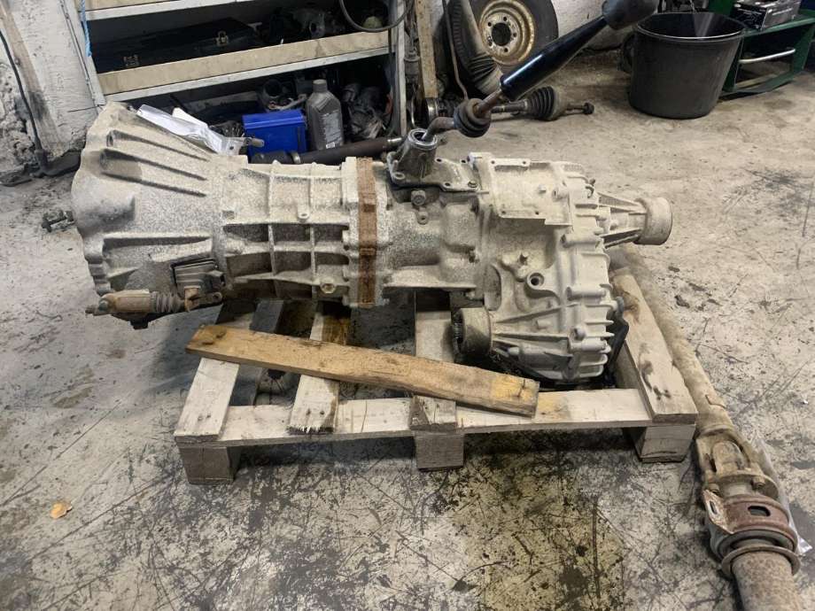 Girkasse 4WD komplett til Toyota Hiace 1996-2001 (Fase 1)  