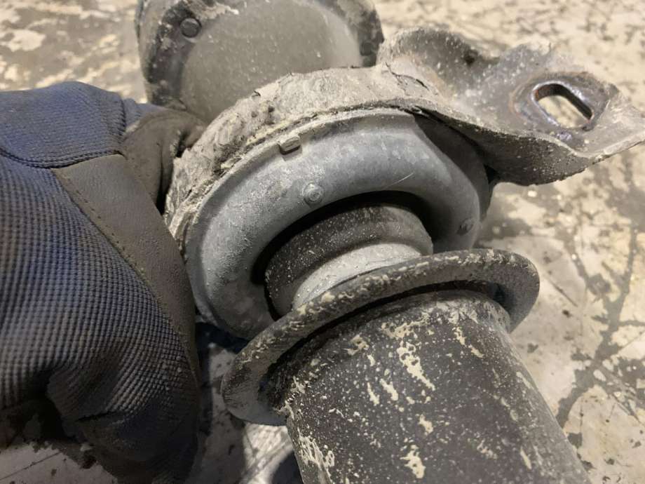 Mellomaksel til Toyota RAV4 2000-2006 (Type II)  