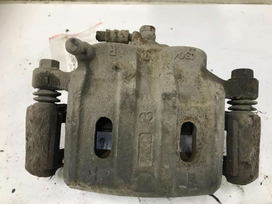 Bremsecaliper høyre foran til Mitsubishi Outlander, 2007-2010 (Type II, Fase 1)  