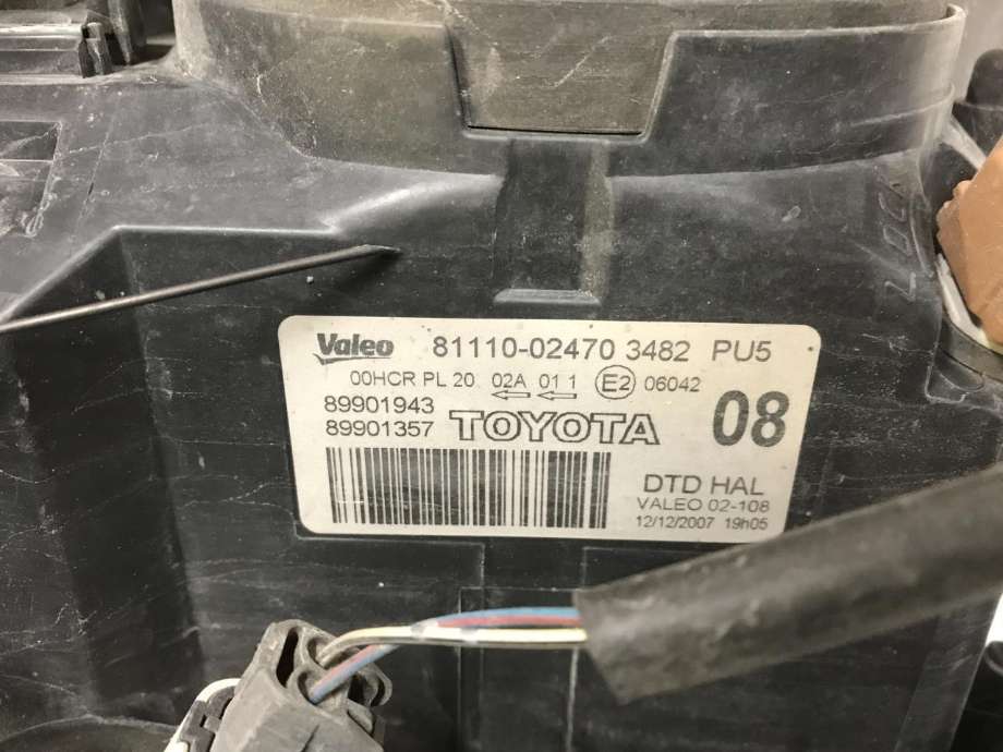 Frontlykt høyre halogen til Toyota Auris 2007-2010 (Type I, Fase 1)  