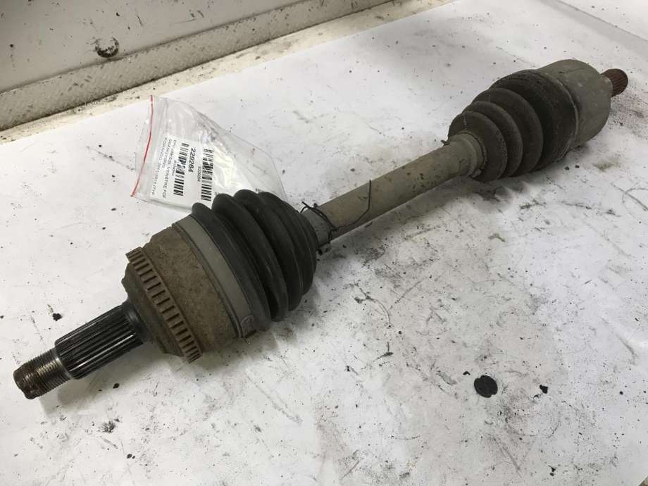 Drivaksel venstre foran, diesel/automat til SsangYong Korando, 2011-2013 (Type III)  