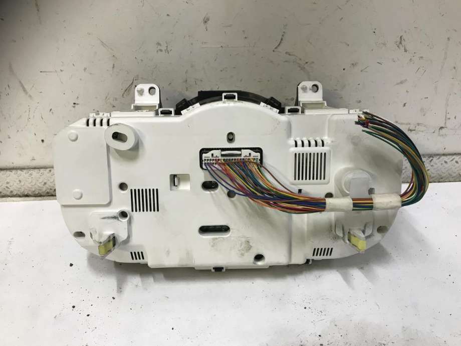 Instrumentpanel til Toyota RAV4 2006-2009 (Type III, Fase 1)  (DENSO|83800-42D00|257430-2663|)