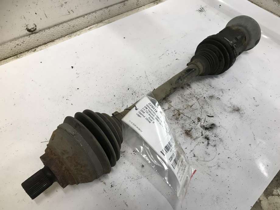Drivaksel høyre foran, diesel/automat til VW Tiguan, 2007-2011 (Type I, Fase 1)  