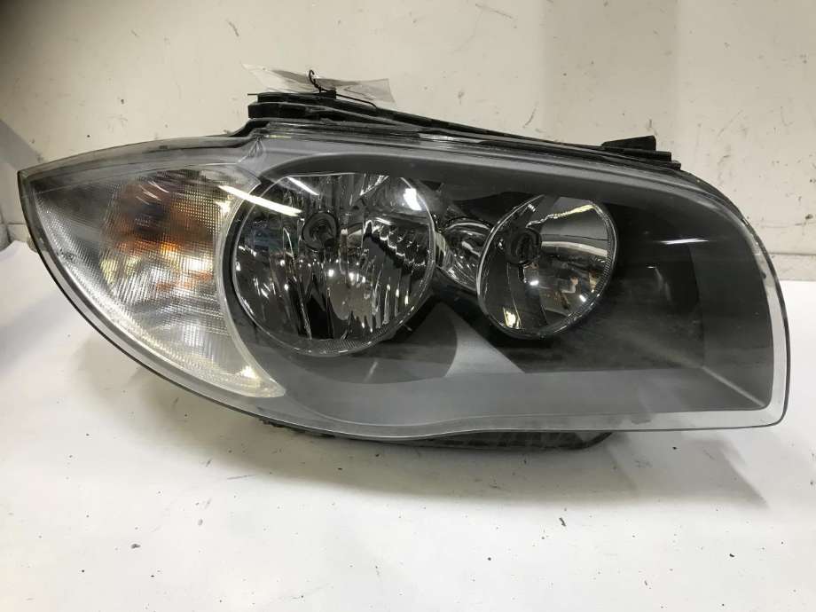 Frontlykt høyre halogen til BMW 1-Serie, 2004-2011 (E81/E82/E87/E88) (E81/E82/E87/E88) 