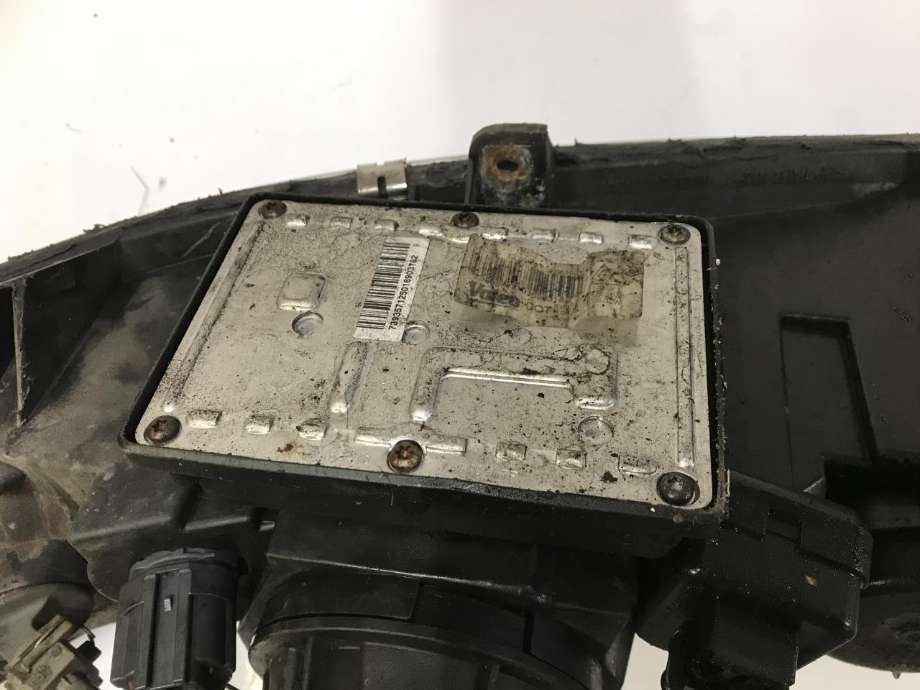 Frontlykt høyre xenon til Volvo S60 2000-2004 (Type I, Fase 1)  