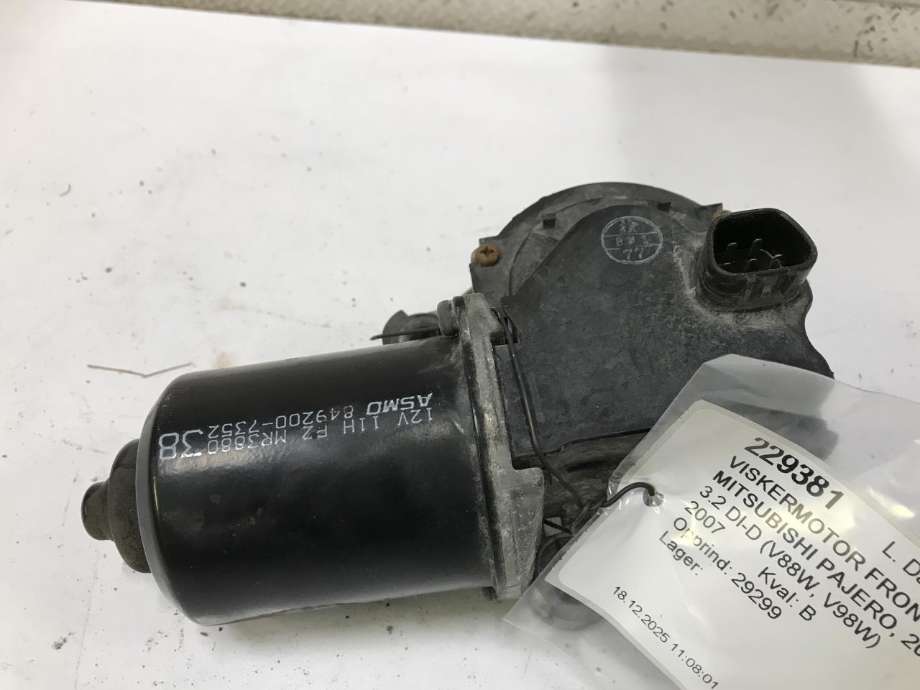 Viskermotor frontrute til Mitsubishi Pajero 2007-2016 (Type IV, Fase 1)  (849200-7352|MR388038|)