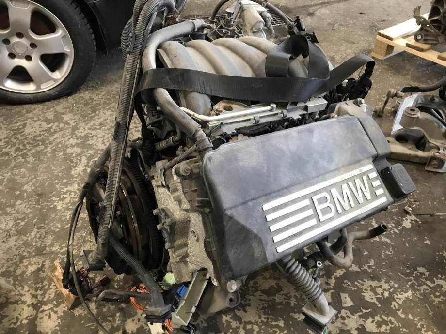Motor bensin til BMW 3-Serie 2005-2011 (E90/E91/E92/E93) (E90/E91/E92/E93) 