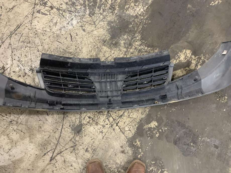 Grill til Nissan Primastar 2006-2014  