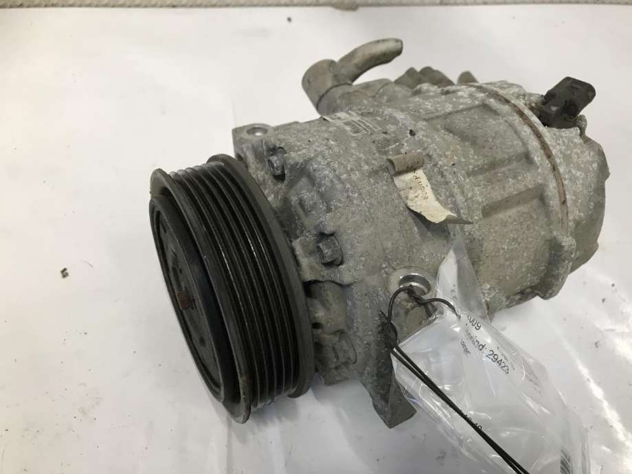 Aircondition kompressor til Škoda Octavia, 2009-2013 (Type II, Fase 2)  (NISSENS|)
