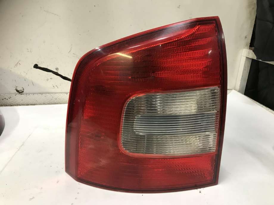 Baklykt venstre til Škoda Octavia, 2009-2013 (Type II, Fase 2)  