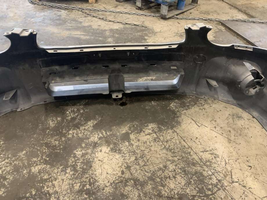 Støtfanger foran til Subaru Impreza 2001-2005 (Type II, Fase 1)