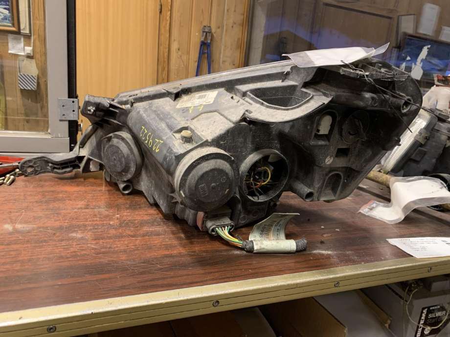 Frontlykt høyre halogen til Peugeot Expert 2007-2016 (Type II)  