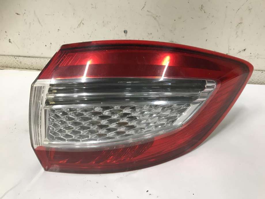 Baklykt høyre til Ford Mondeo, 2011-2014 (Type IV, Fase 2)  