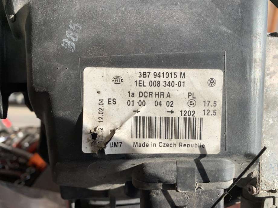 Frontlykt venstre halogen til VW Passat 2001-2005 (B5,3BG) (B5,3BG) 