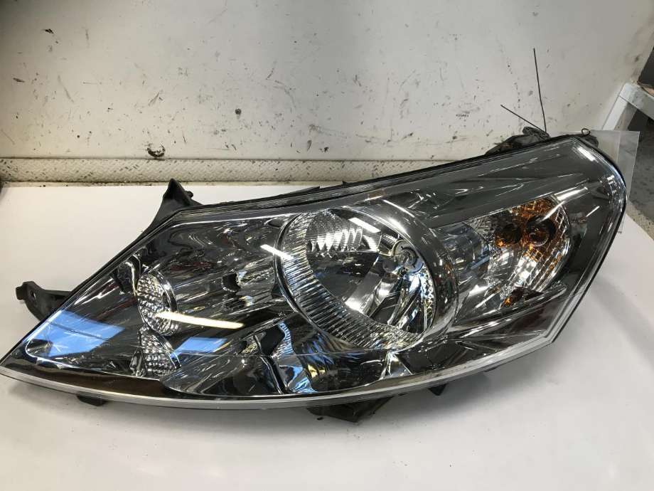 Frontlykt venstre halogen til Peugeot Expert, 2007-2016 (Type II)  