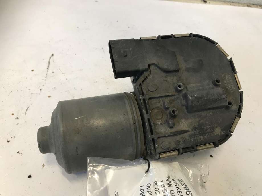 Viskermotor frontrute til VW Golf V, Combi, 2003-2008  (0390241744)