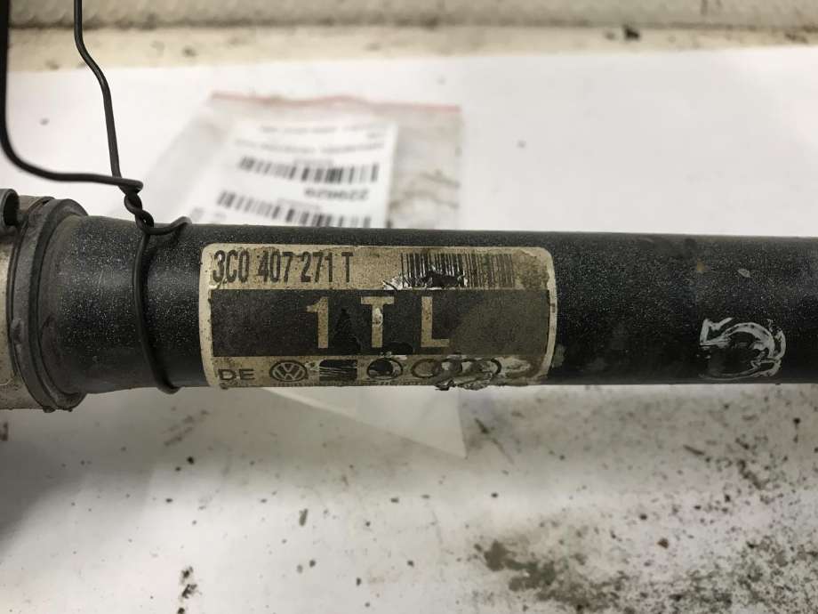 Drivaksel venstre foran, diesel/automat til VW Passat 2005-2010 (B6) (B6) (3C0407271T|)