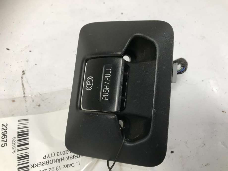 Bryter elektrisk håndbrekk/parkbrems til Volvo XC60, 2008-2013 (Type I, Fase 1)  (30773539)