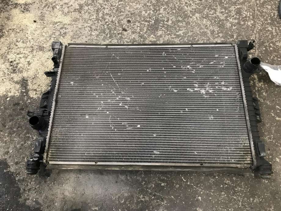 Radiator (automat gir) til Volvo XC60 2008-2013 (Type I, Fase 1)  