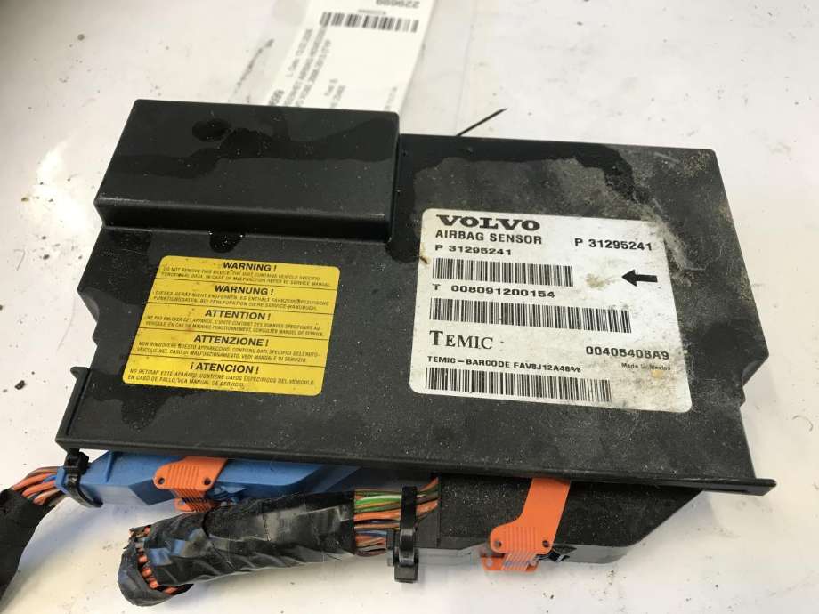 Styreenhet airbag hovedsensor til Volvo XC60, 2008-2013 (Type I, Fase 1)  (TEMIC|P31295241)