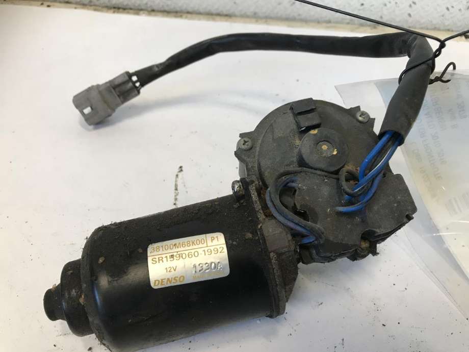 Viskermotor frontrute til Suzuki Alto, 2010-2016  (38100M68K00)