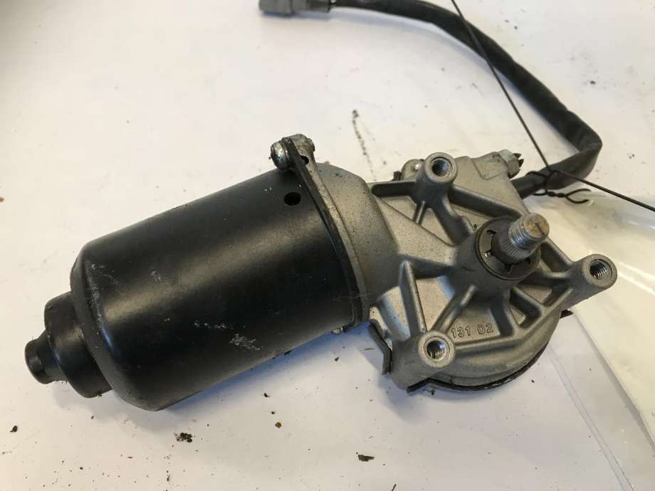 Viskermotor frontrute til Suzuki Alto 2010-2016 (38100M68K00|SR159060-1992|)