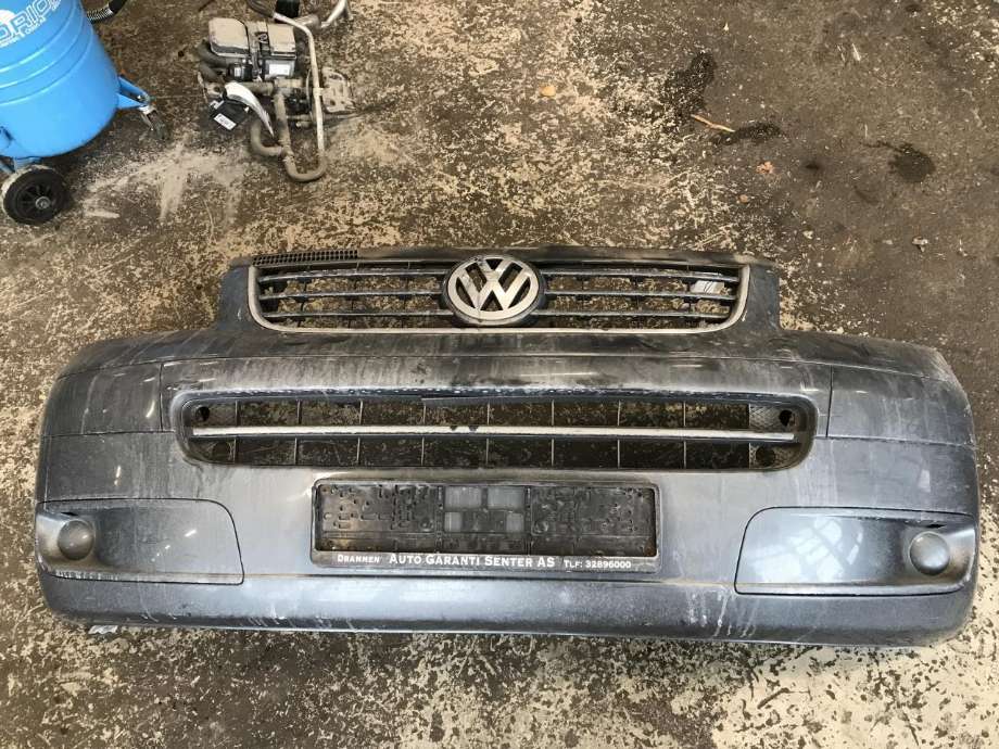 Støtfanger foran til VW Transporter / Caravelle, 2003-2009 (Fase 1) (T5) (T5) 