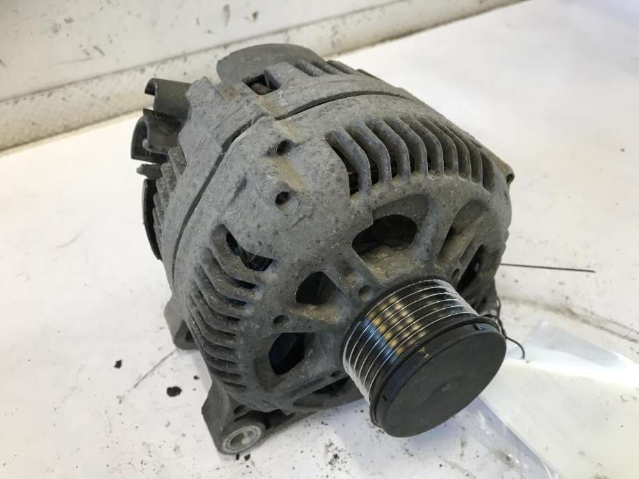 Dynamo diesel til Suzuki Grand Vitara, XL-7, 2001-2007  (VALEO|)