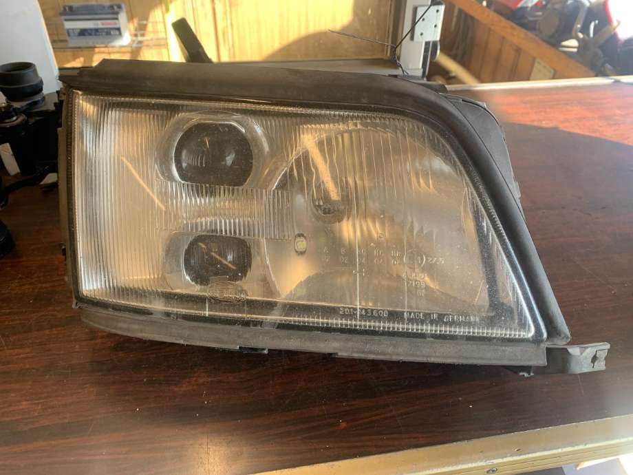 Frontlykt venstre halogen til Audi A6, 1997-2001 (Type II, Fase 1) (C5) (C5) 