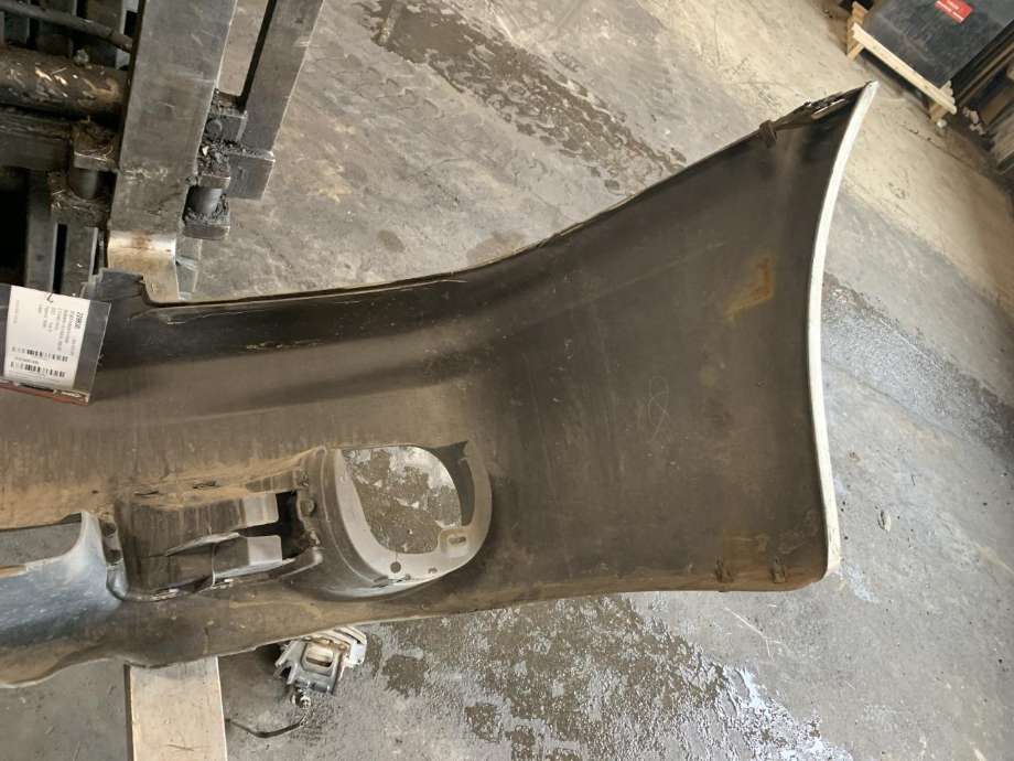 Støtfanger foran til Subaru Outback 1999-2003 (Type II)  